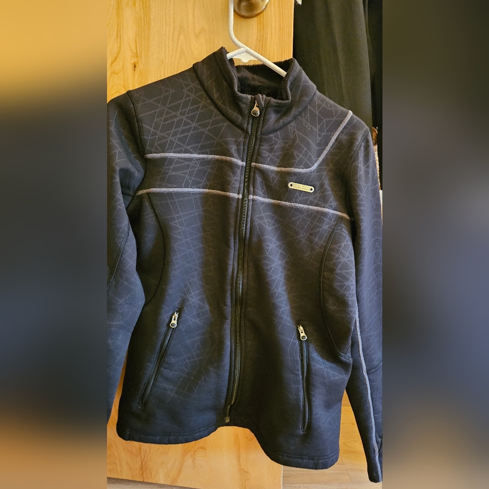 Under Armour Women's Fitted Jacket